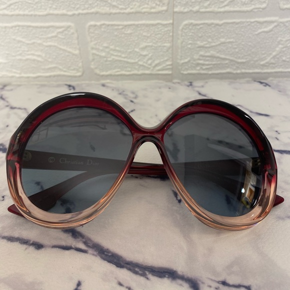 SOLD -Dior Bianca Sunglasses - Picture 7 of 8